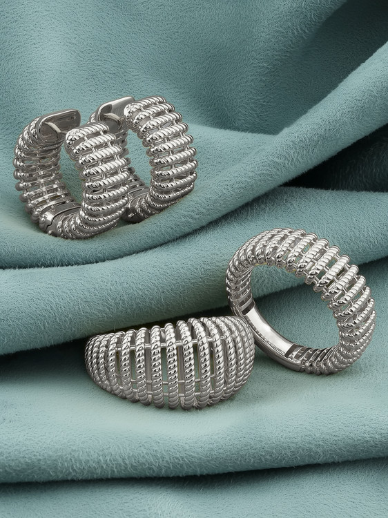 Серьги из белого золота