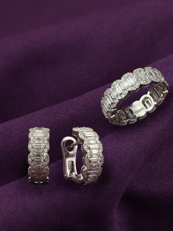 Кольцо из белого золота c бриллиантами