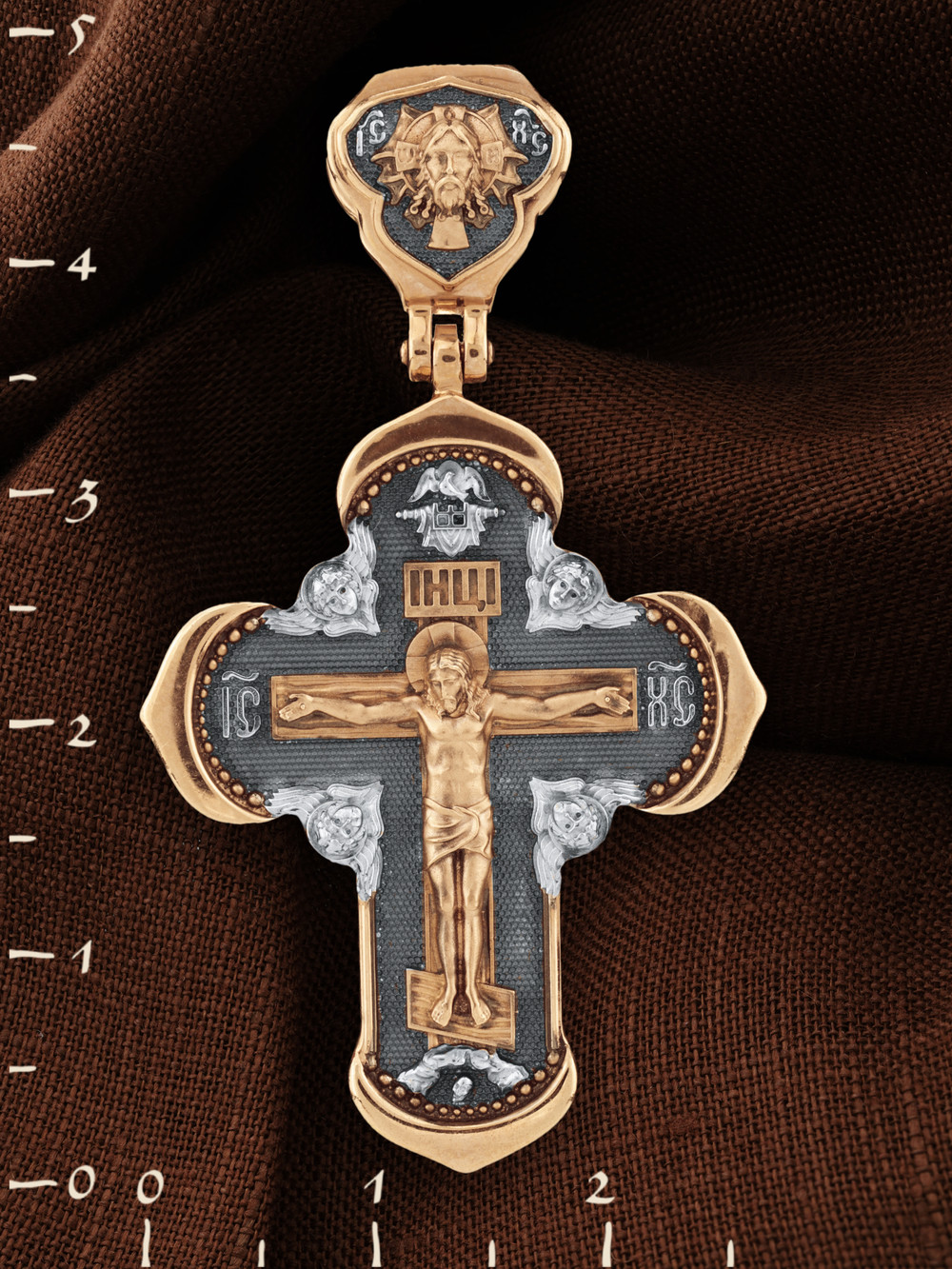 Крест из золота