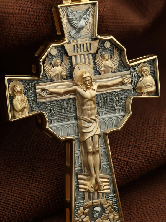 Крест из лимонного золота