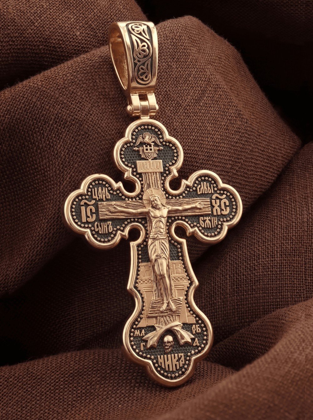 Крест из золота