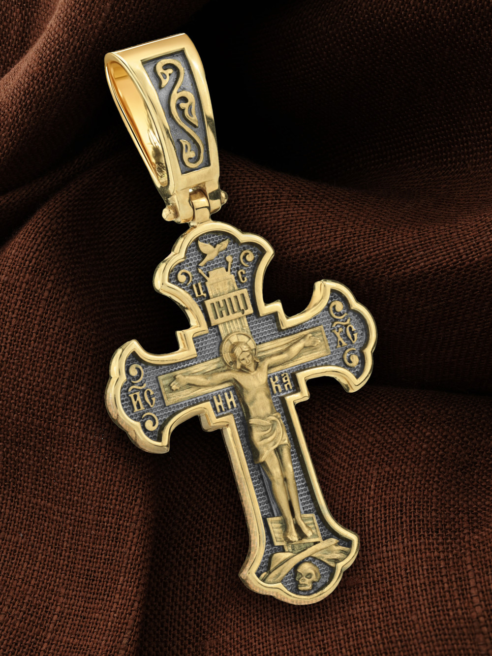 Крест из лимонного золота