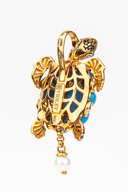 Подвеска из золота c эмалью, жемчугом и бирюзой