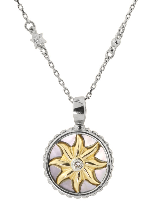 Колье из белого золота c бриллиантами, ониксом и перламутром