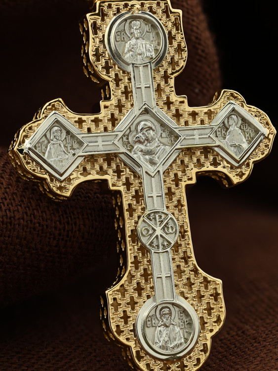 Крест из лимонного золота