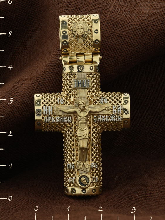 Крест из лимонного золота