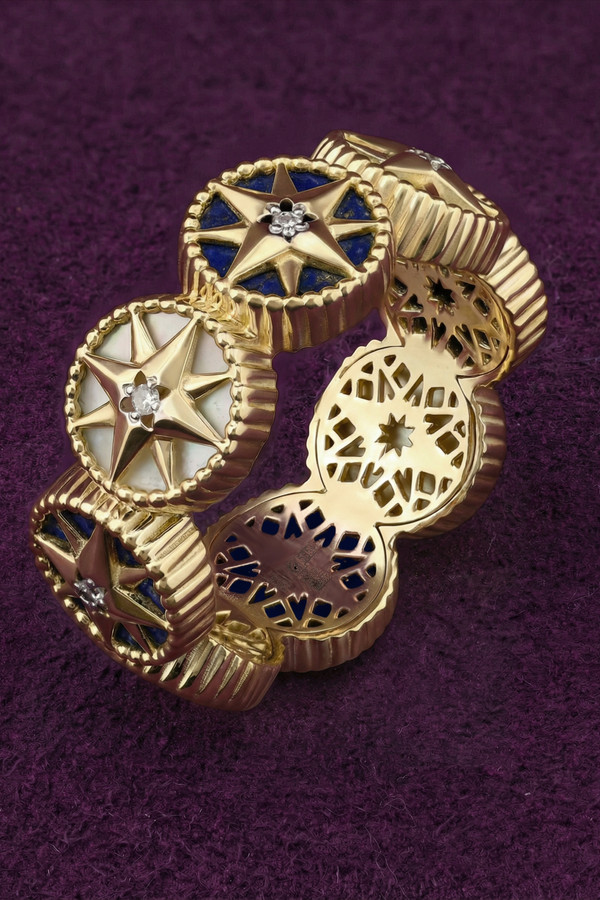 Кольцо из лимонного золота c бриллиантами, лазуритом и перламутром