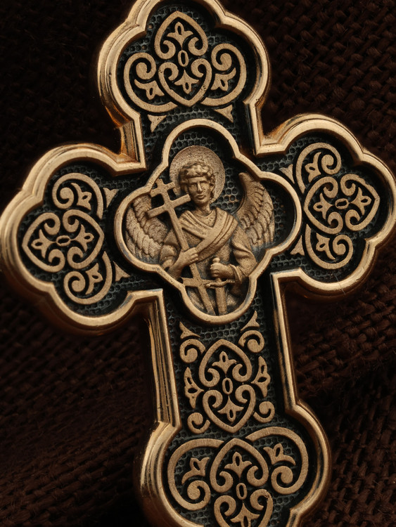 Крест из золота