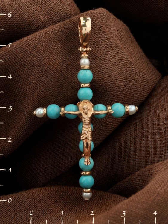 Крест из золота c жемчугом и бирюзой