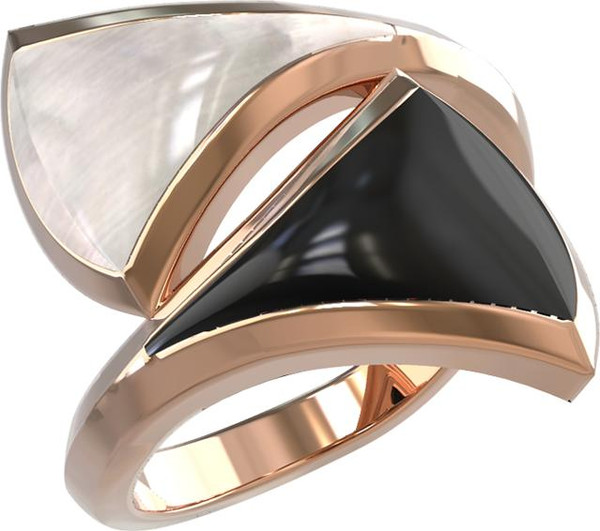 Кольцо из золота c ониксом и перламутром