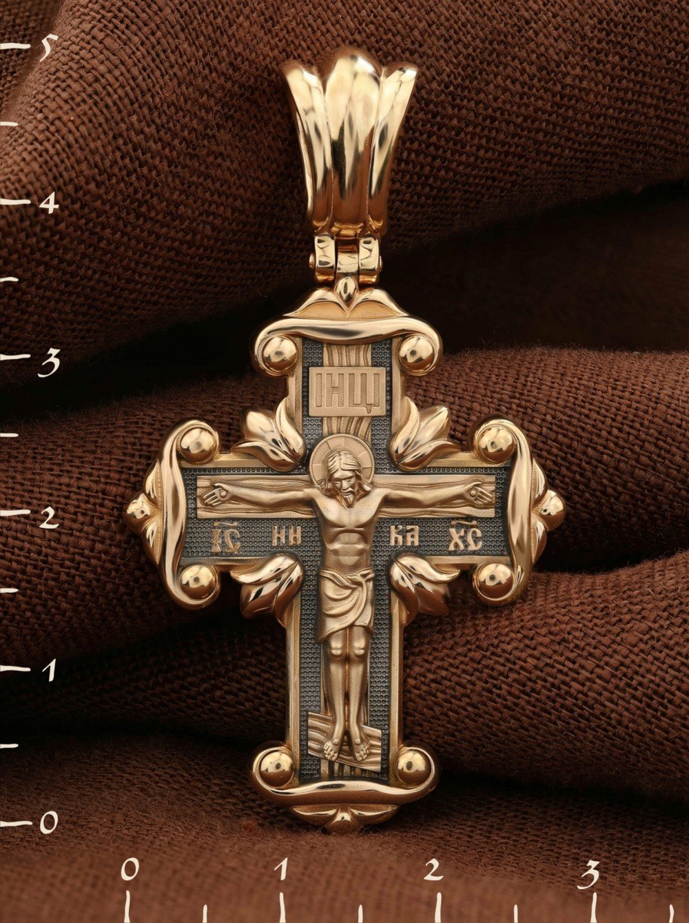 Крест из золота