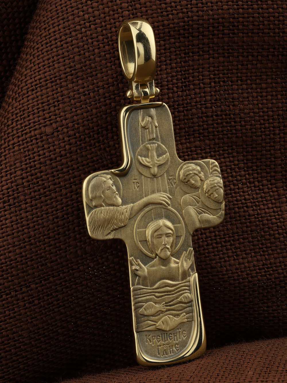 Крест из лимонного золота