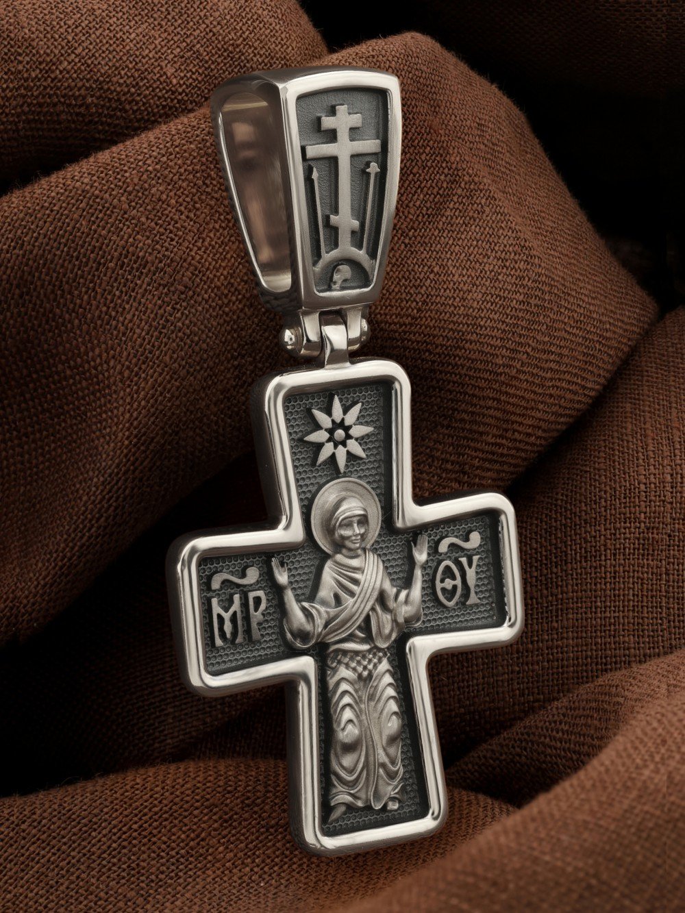 Крест из белого золота