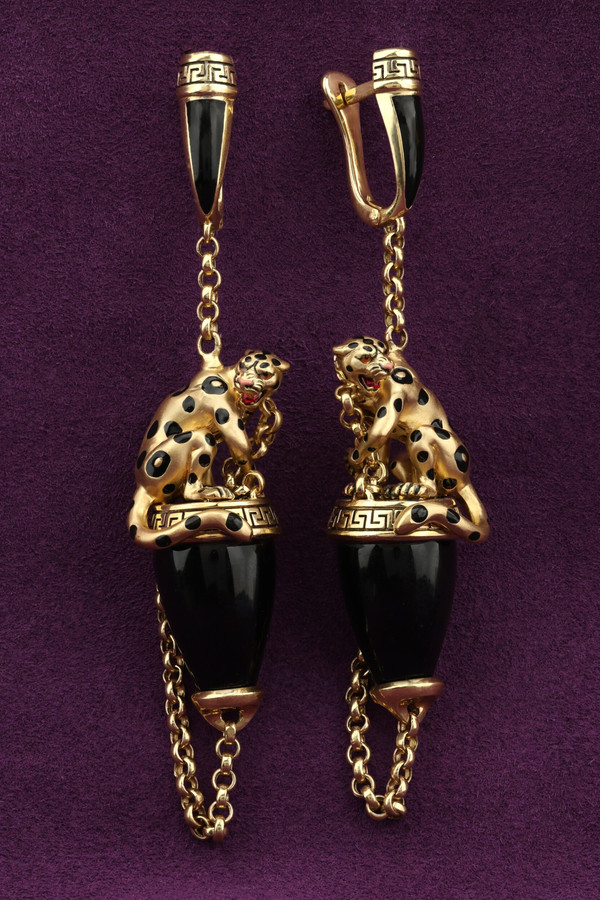 Серьги из лимонного золота c эмалью и ониксом