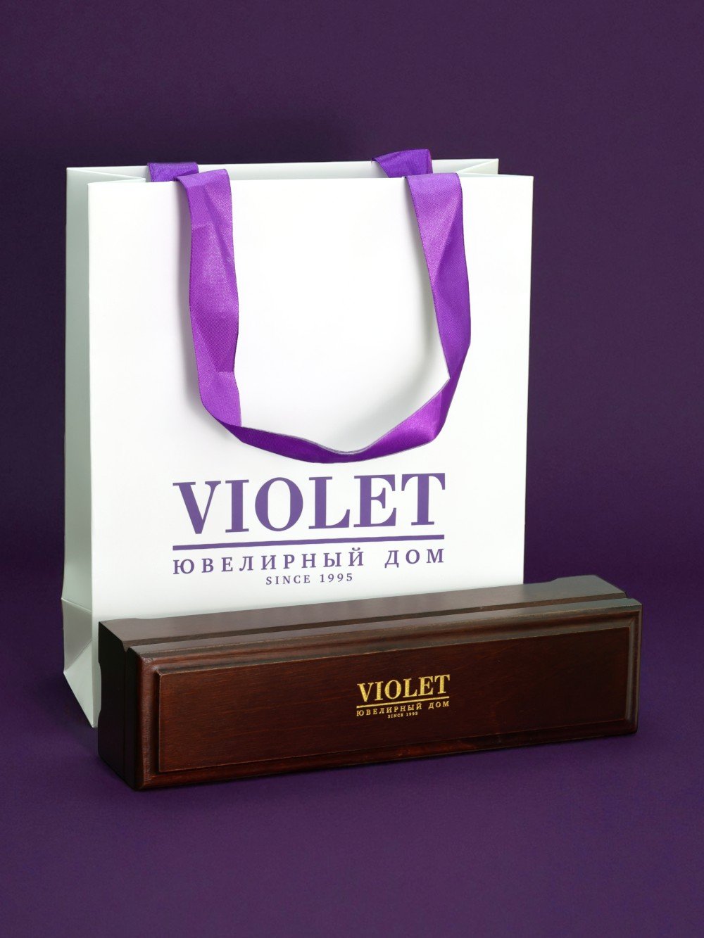 Браслет из лимонного золота c бирюзой и перламутром