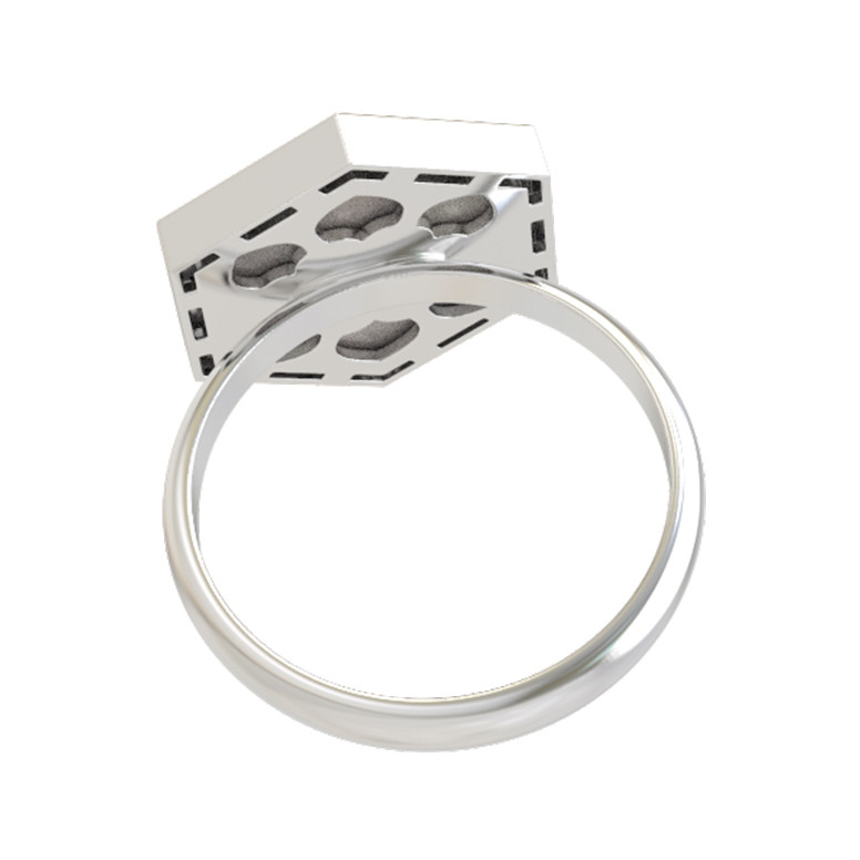 Кольцо из белого золота c перламутром