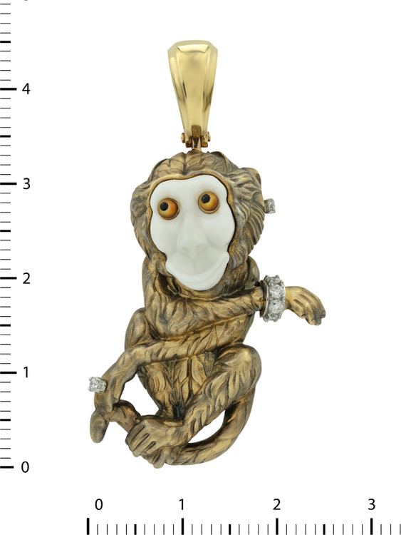 Подвеска из лимонного золота c эмалью, бриллиантами, рубином и бивнем мамонта