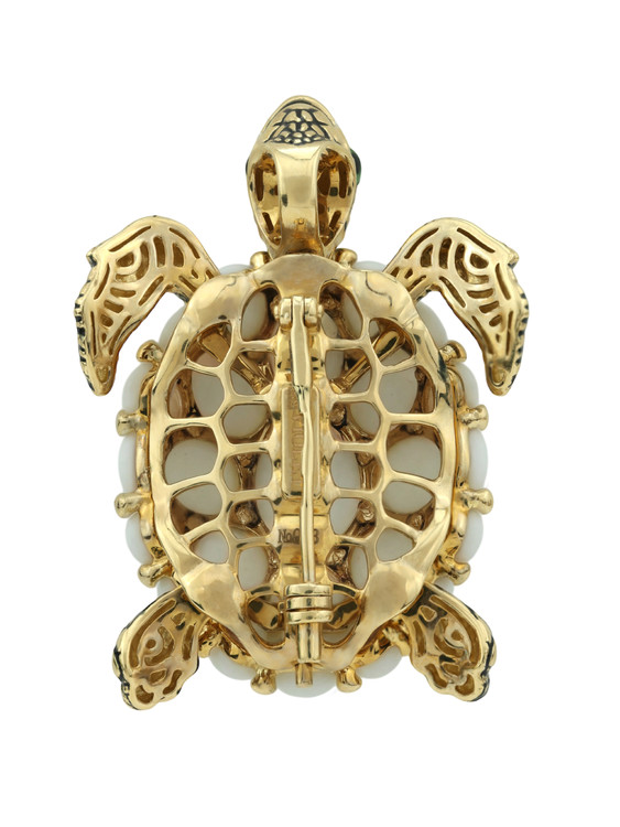 Брошь из лимонного золота c эмалью и бивнем мамонта