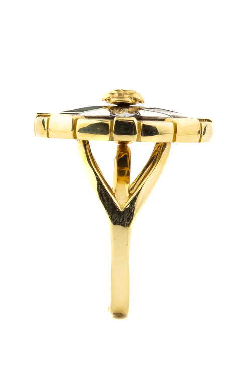 Кольцо из лимонного золота c эмалью и ониксом