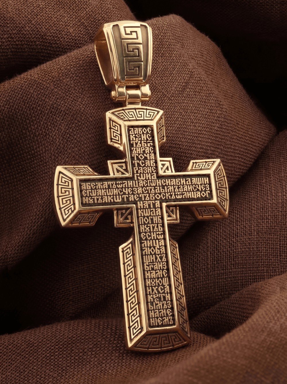Крест из золота