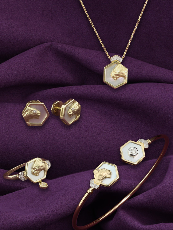 Серьги из лимонного золота c бриллиантами и перламутром