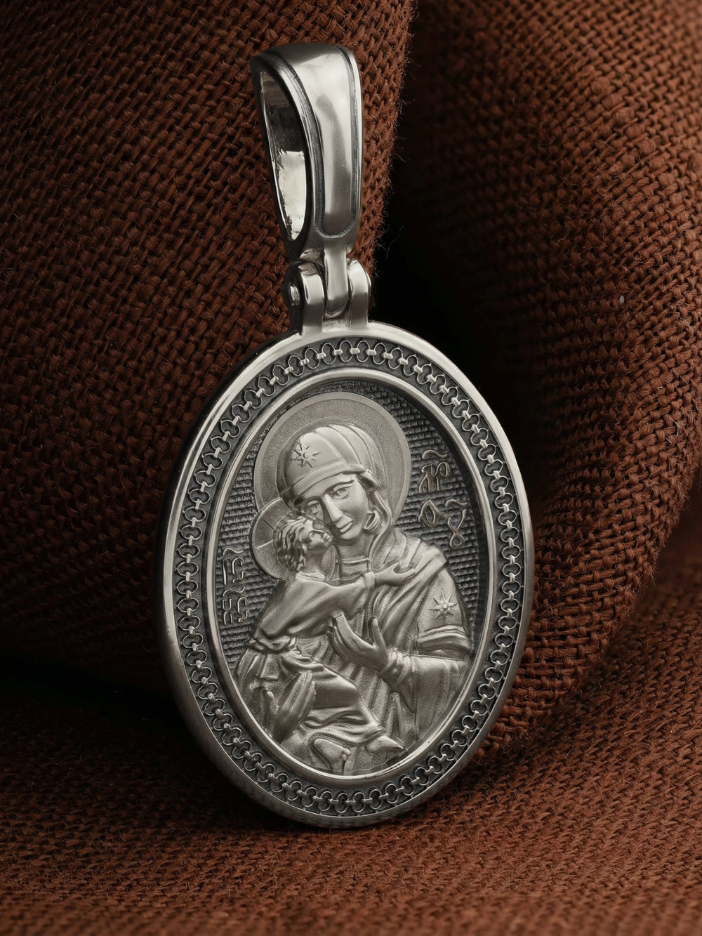 Образок из белого золота