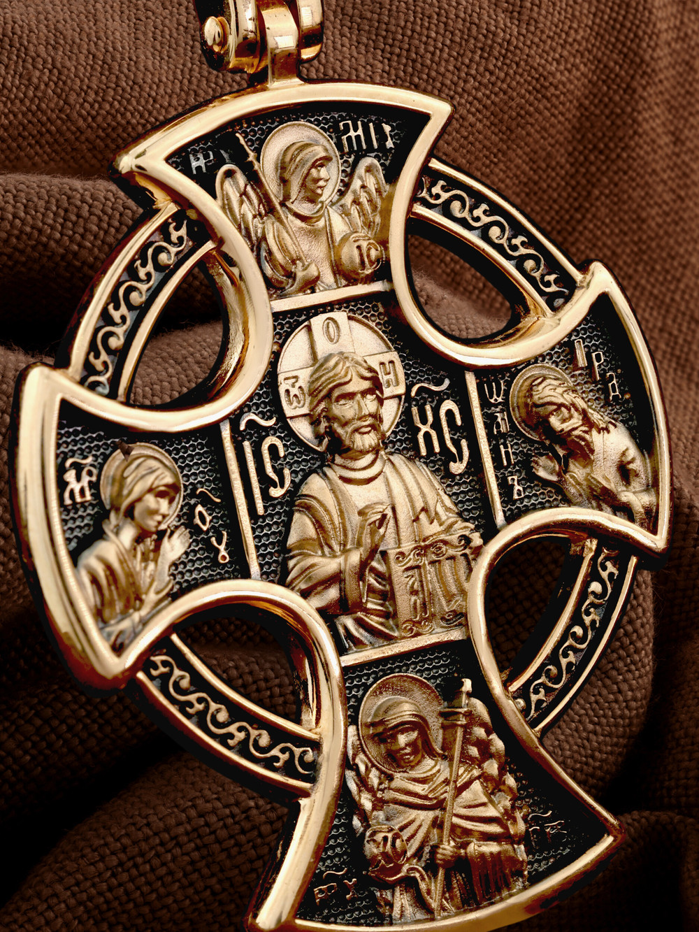 Крест из золота