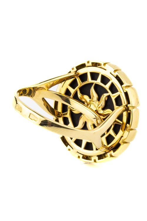 Кольцо из лимонного золота c эмалью и ониксом